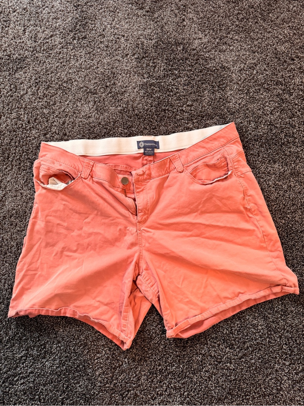 Democracy Women's Coral Jean Shorts 24W